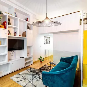 guestready-original-duplex-in-the-11th-district.fr-paris.fr/